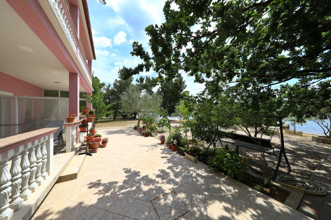 Villa Rajna Starigrad Paklenica Luaran gambar